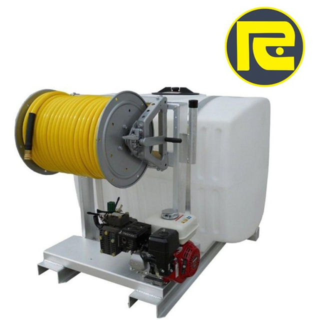 Reddick’s 150 & 200 Gallon Poly Skid Sprayer