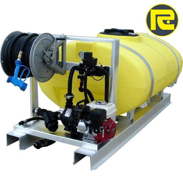 Reddick’s 300 and 500 Gallon Poly Deicing Sprayers
